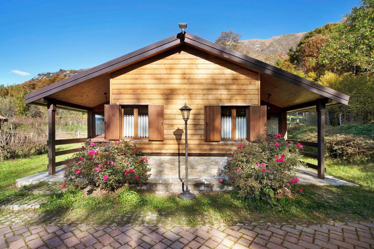 Casa Bucaneve Barzio Exterior foto